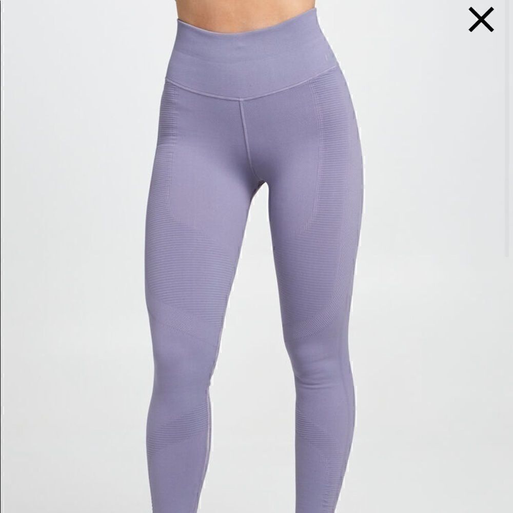 Nux soulcycle moderate legging NWT